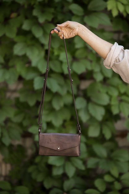 Crossbody Leather Bag KOKUKA - Small